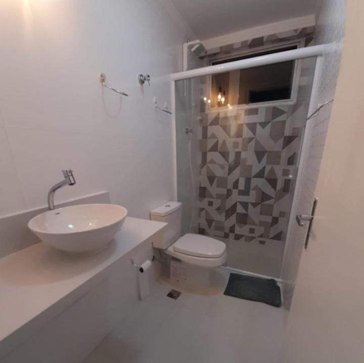 Apartamento Pe Na Areia Γκουαρούχα Εξωτερικό φωτογραφία